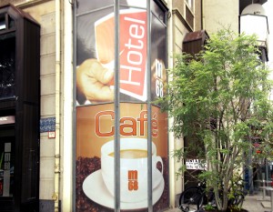 Cafe-Hotel M68. Ecke Mauerstrasse/Leipzigerstrasse.